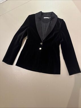 Alice + Olivia Black Velvet Blazer with Satin Shawl Collar